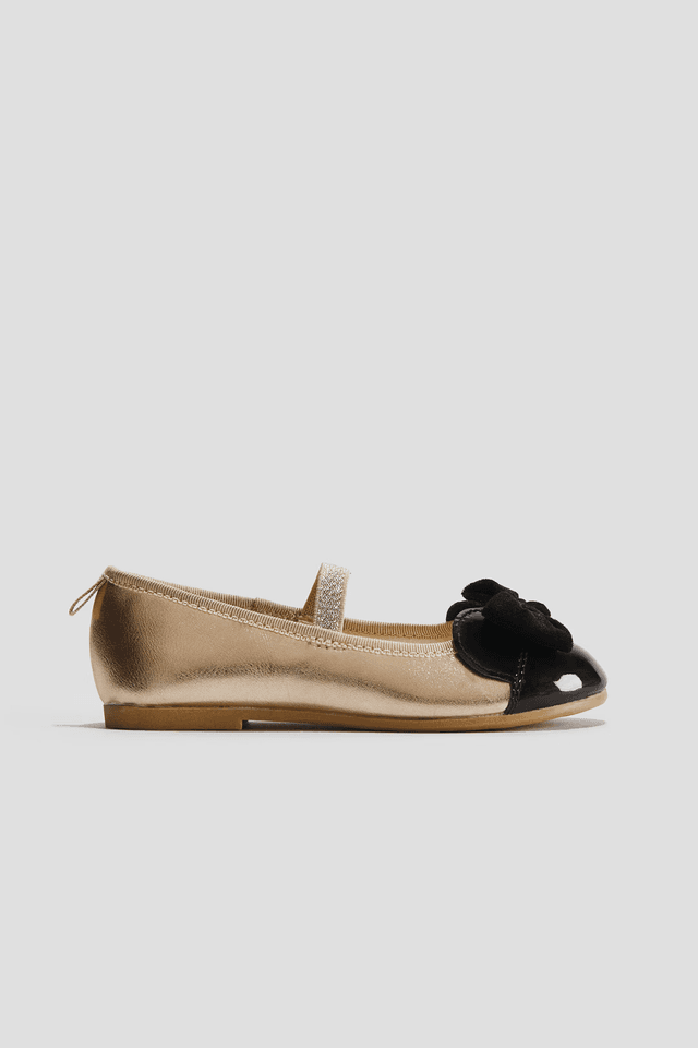 H&M Bow Ballet Flats